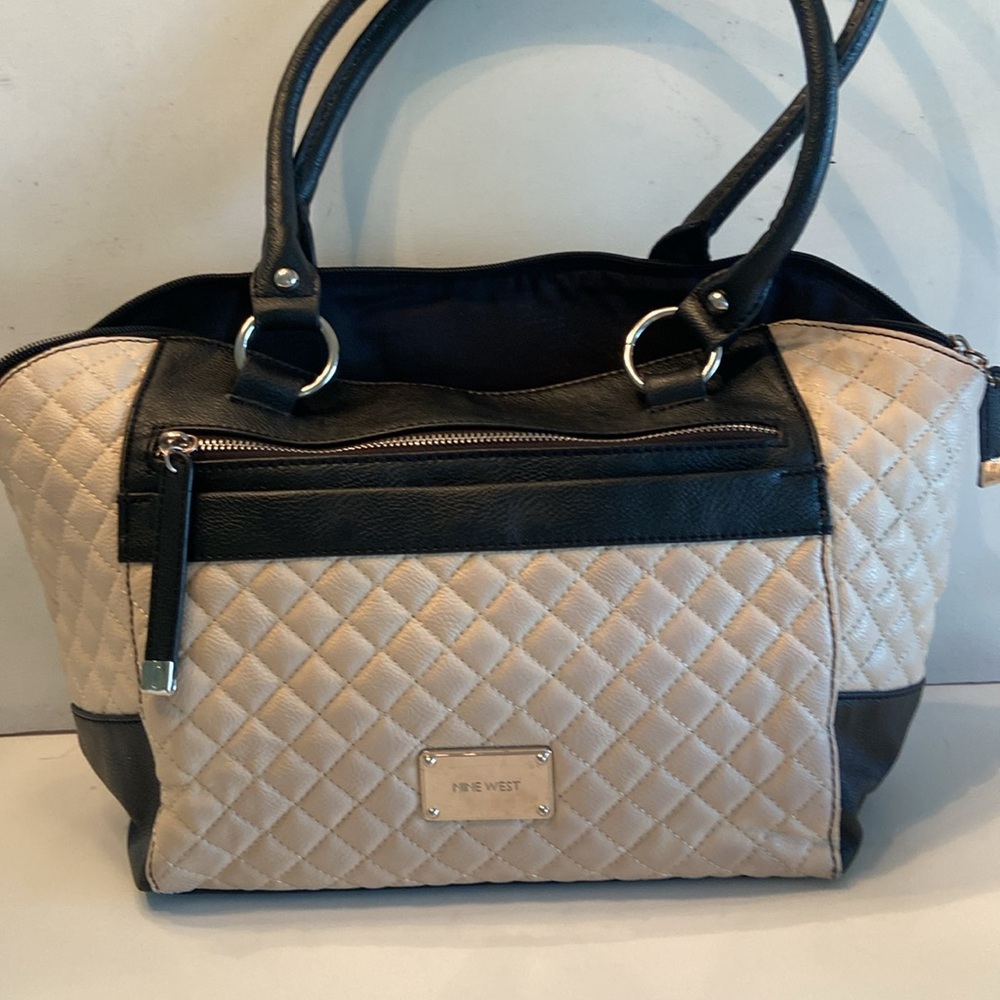 Nine West bag double handle satchel shoulder bag tan quilted look detail